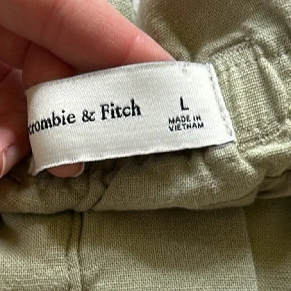 Abercrombie & Fitch Linen Blend Tie Waist Shorts - Picture 3 of 4